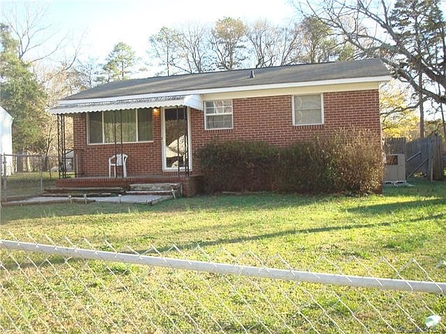1st image of 2517 Crescent Ln