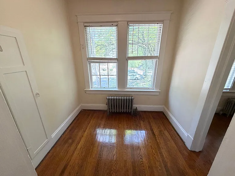 705 W Morgan St — Photo 8