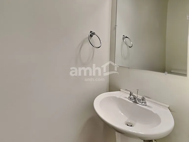 4401 Cobble Creek Ln — Photo 9