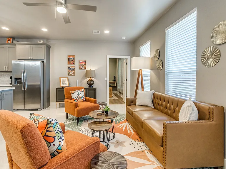 609 Abadan Dr — Photo 20