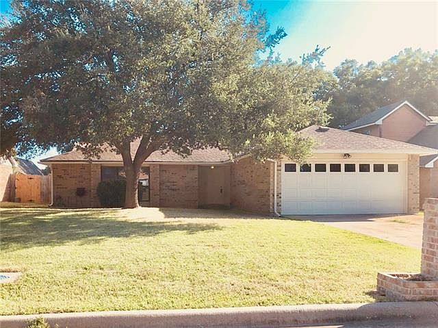 1st image of 2470 McKensie Ln