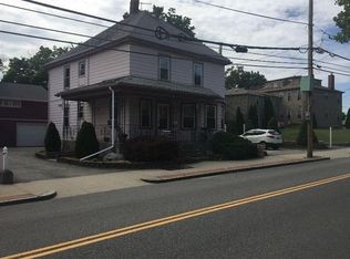 121 Summit St, Pawtucket, RI 02860