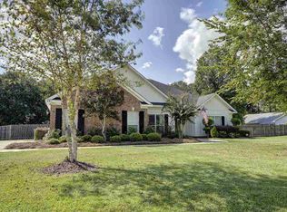 491 Dover St, Fairhope, AL 36532