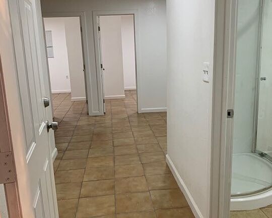 5th image of 2116 E Descanso Dr