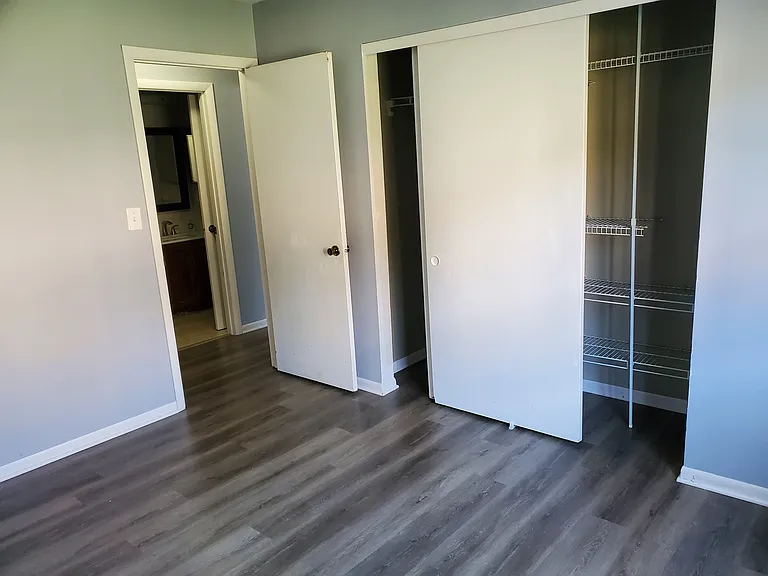 2269 Hedgerow Rd #2269B — Photo 12