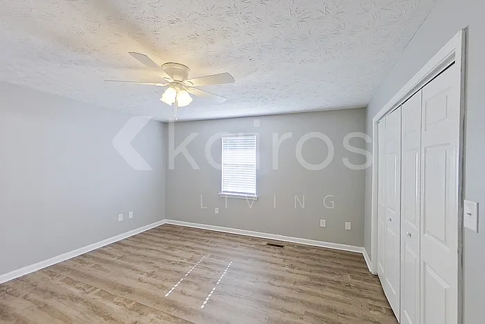 168 Deer Pkwy — Photo 14
