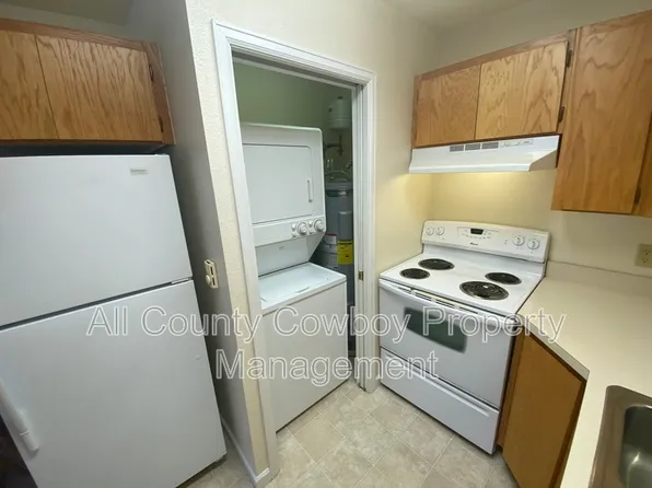 1657 N 5th St, Laramie, WY