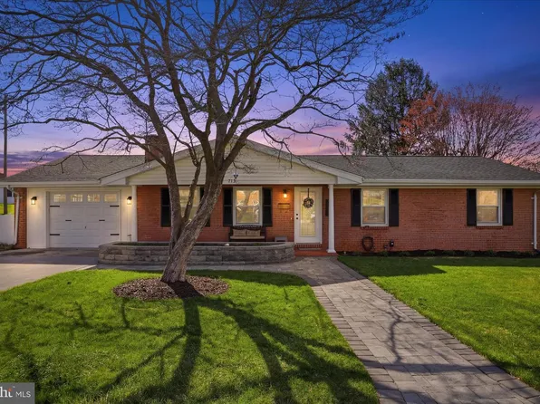 713 Campbell Cir, Front Royal, VA 22630