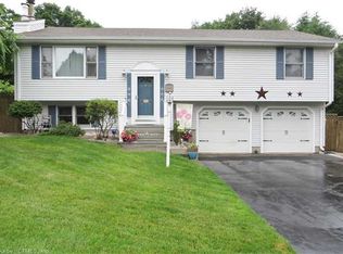 2 Brookside Ln, Vernon, CT 06066