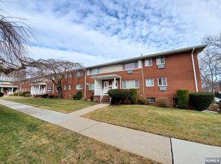 1315 Anderson Ave #27-1527, Fort Lee, NJ 07024