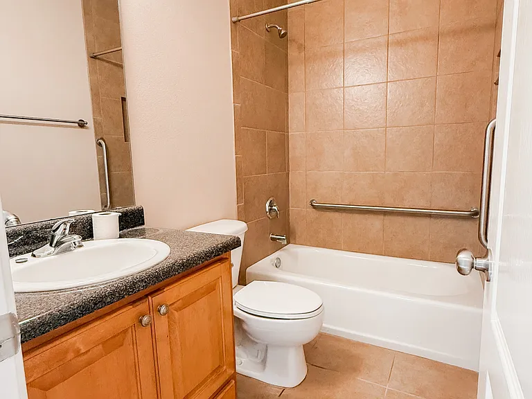 201 Mallard Pond Cir — Photo 24