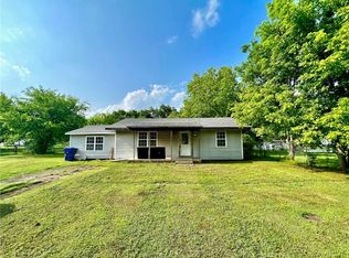 918 W 13th St, Ada, OK 74820