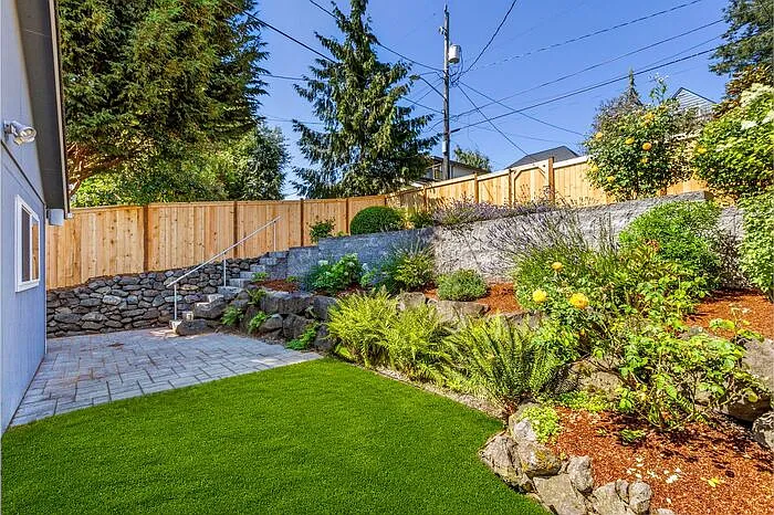 5929 32nd Ave SW — Photo 37