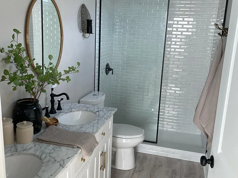 1401 Charles St #B — Photo 11