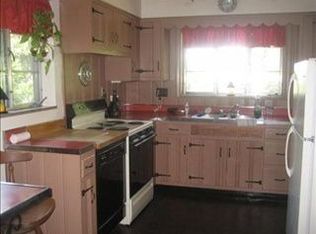 985 Dutch Ridge Rd, Beaver, PA 15009