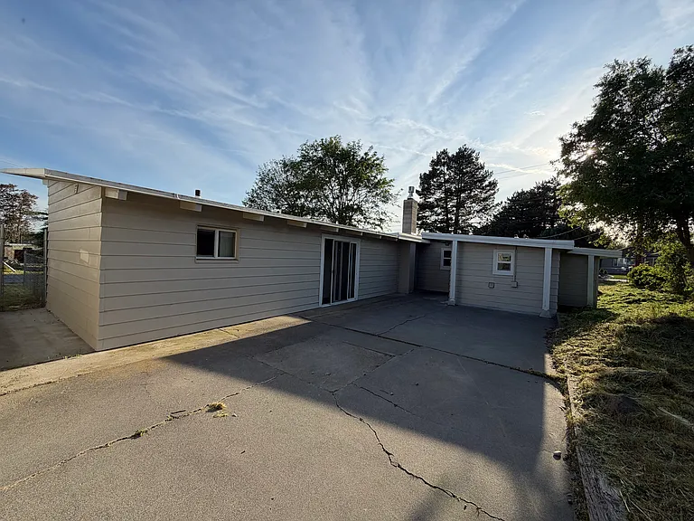 Large private back patio