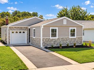 29 Santiago Drive W, Toms River, NJ 08757
