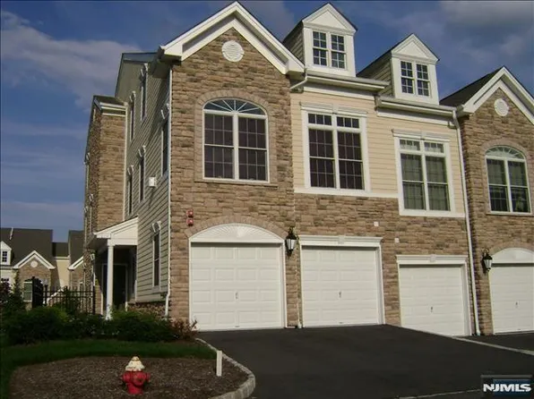 8 A Sweeney Court, Montvale, NJ 07645