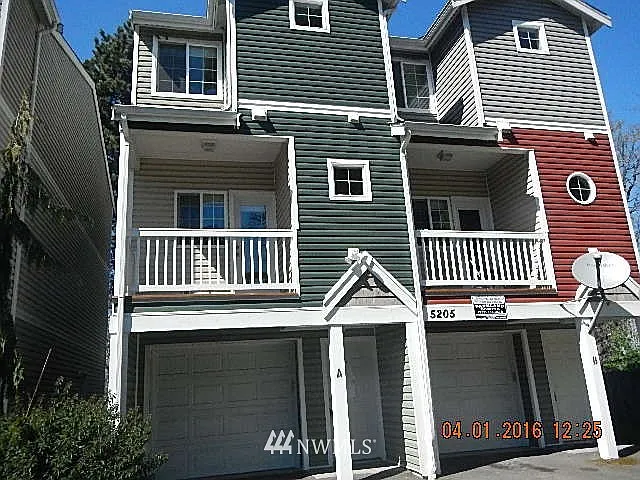 5205 Solberg Drive SW photo 1