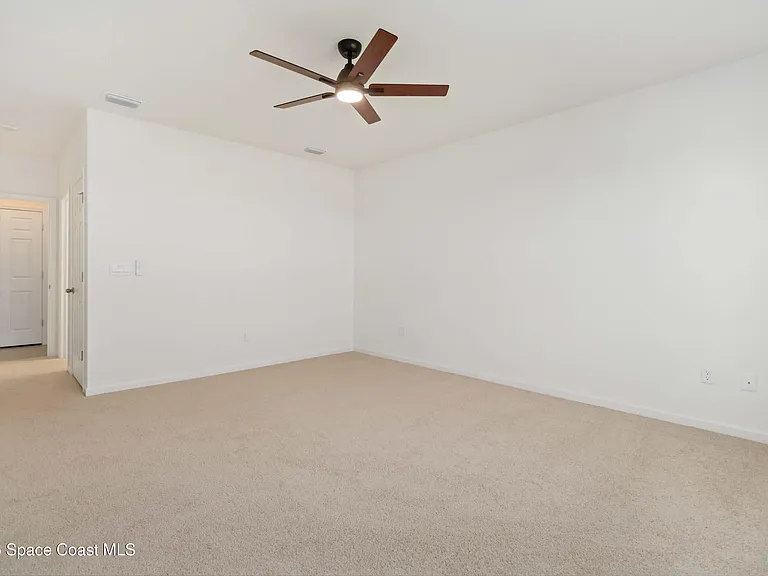 5072 Alabaster Dr — Photo 20