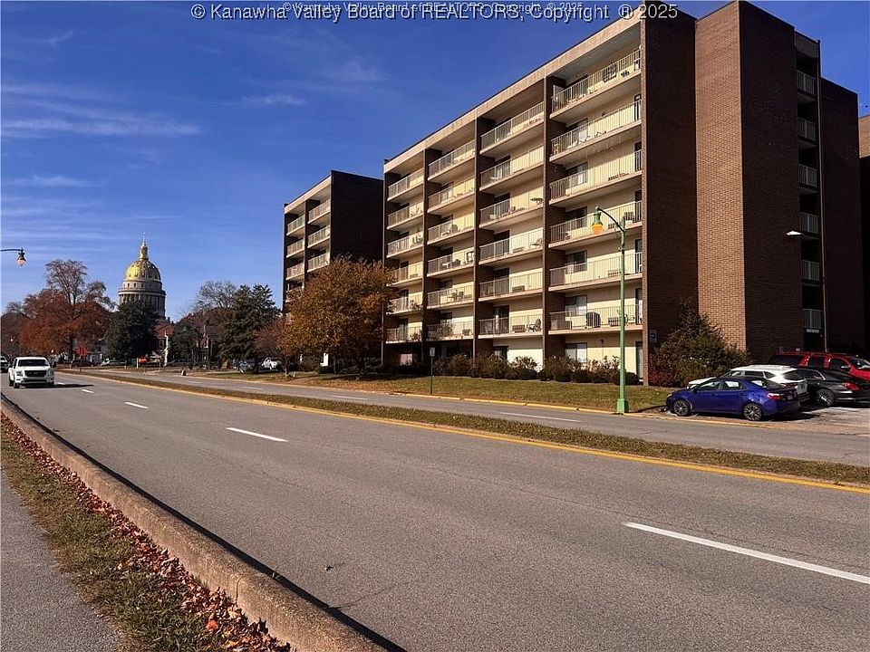 1st image of 2106 Kanawha Blvd E APT 312