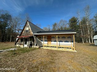 130 Paradise Ln, Deer Lodge, TN 37726