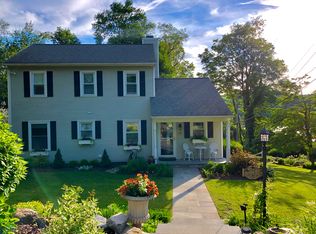 12 Overlook Dr, Danbury, CT 06811