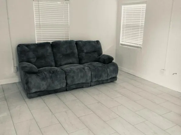 506 N 2nd St S APT 2, Fort Pierce, FL 34950