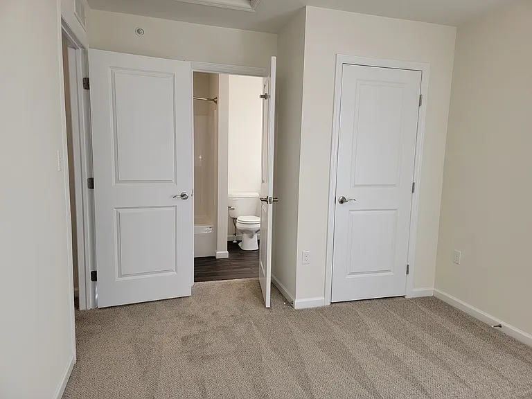 46 Howard Dr — Photo 11