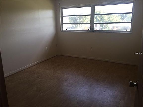 5th image of 1303 S Hercules Ave APT 32