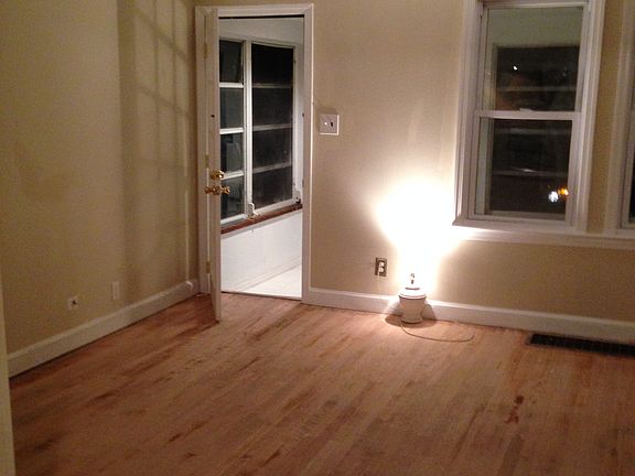 Main entrance to living room