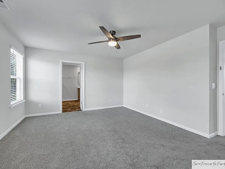 2128 Elmridge Rd — Photo 18