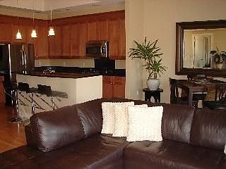3rd image of 3800 N Mulberry # 406 Dr