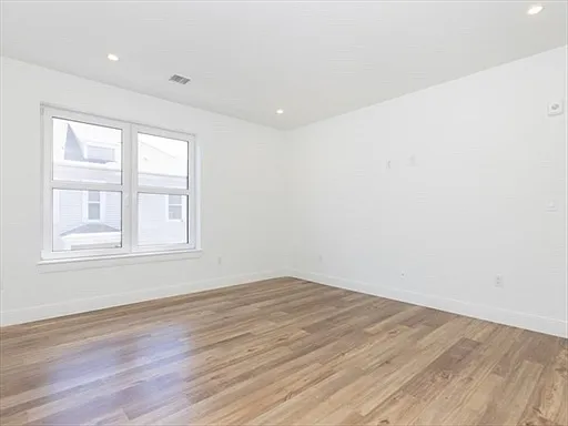 2 Neponset Ave — Photo 3