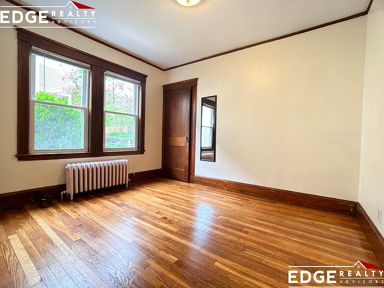 41 Hobart St — Photo 7