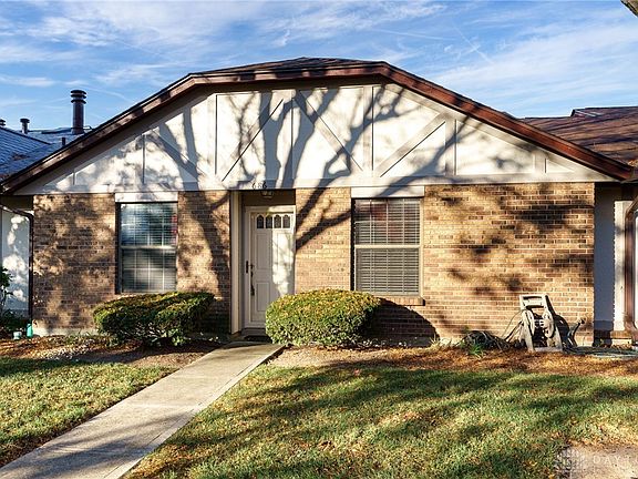 2nd image of 686 Pine Needles Dr Unit 119