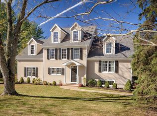 101 Old Stonehouse Dr, Bedminster, NJ 07921