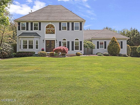 2nd image of 5 Mohegan Road