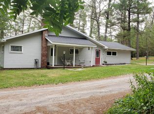 5844 Oak Rd, Twin Lake, MI 49457