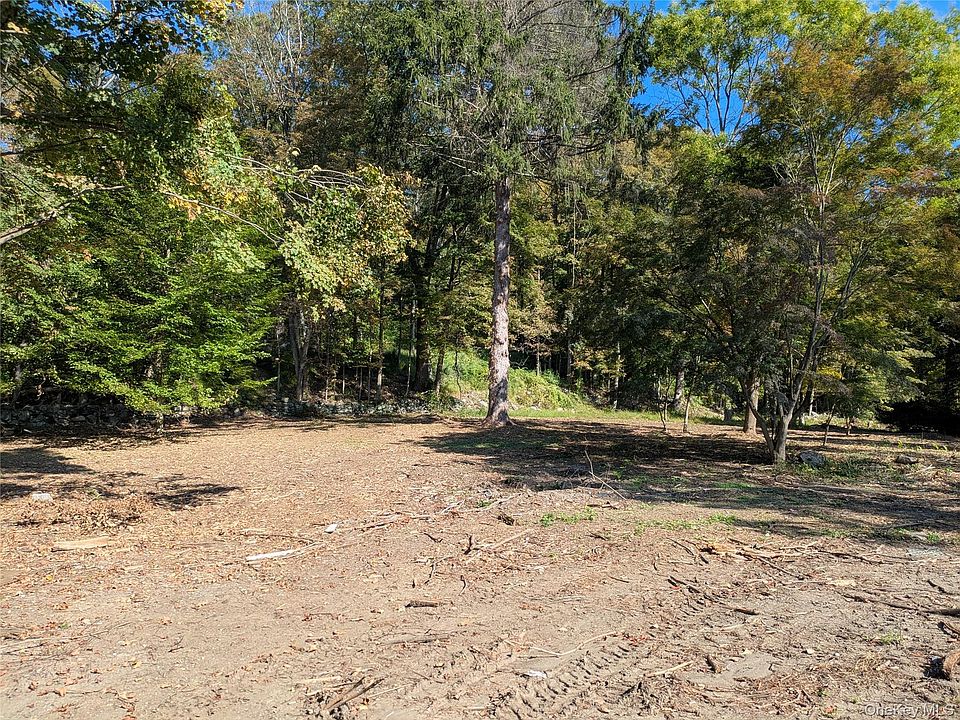 2nd image of 54 Reed Avenue