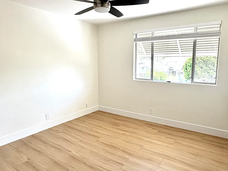 325 N Colorado Pl #7 — Photo 14