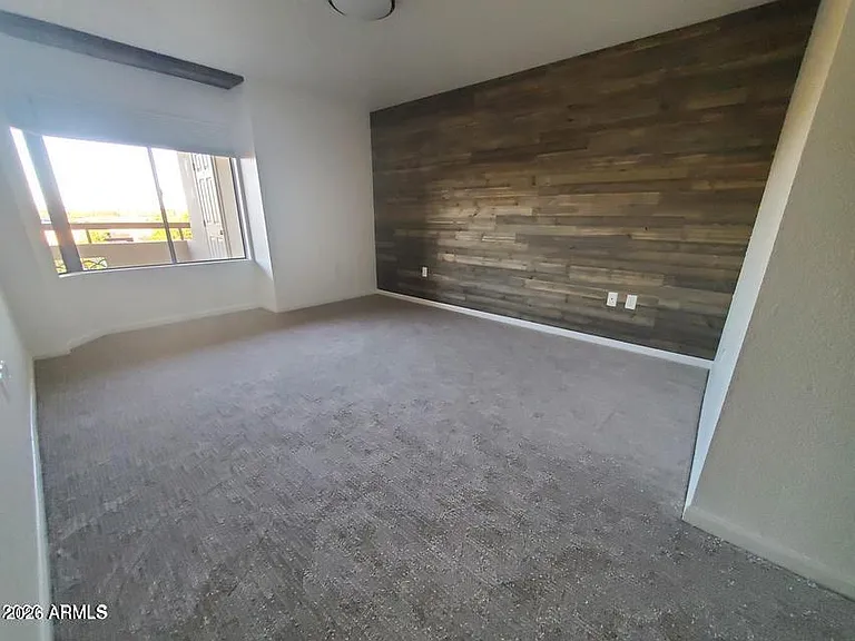 4200 N Miller Rd #405 — Photo 4