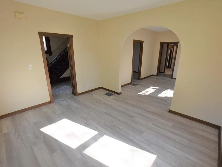 451 Marion Ave #1 — Photo 16