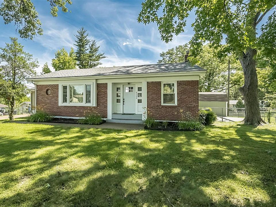 4742 Mattis Rd, Saint Louis, MO 63128 Zillow