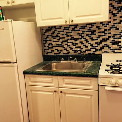 Rented by RV Realty | media 18