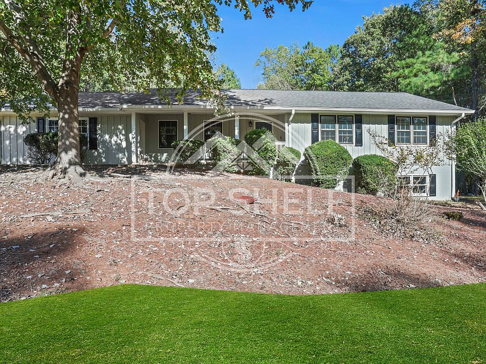 1st image of 4684 Ben Hill Dr