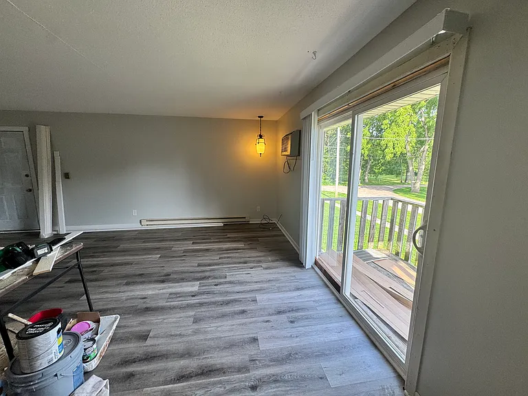 508 E Provost St #4 — Photo 4