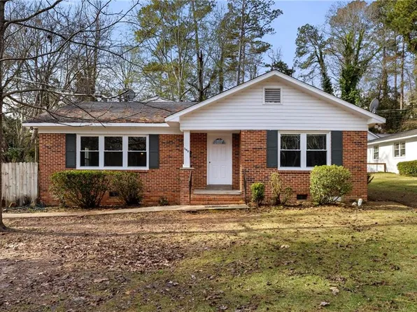 582 Sherwood Dr, Auburn, AL 36830