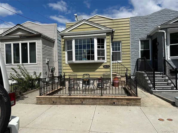 64-73 59th Avenue, Maspeth, NY 11378