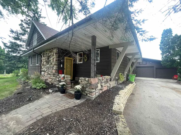 259 N Watertown St, Waupun, WI 53963